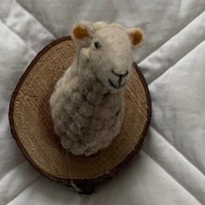 Small Felt Sheep Head Mount